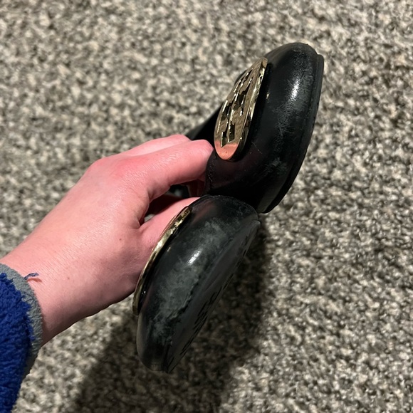 Black and gold Tory Burch flats. Size 7.5, leather. - Picture 5 of 5
